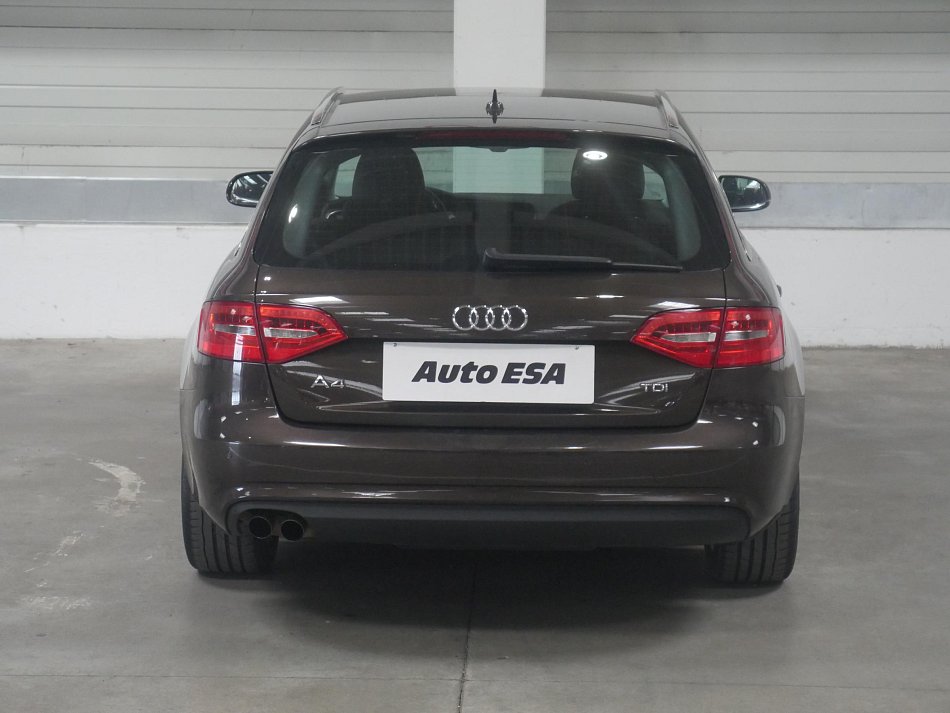 Audi A4 2.0 TDi 