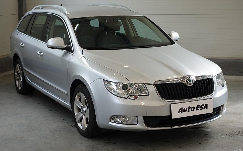 Škoda Superb II 2.0 TDi Ambiente