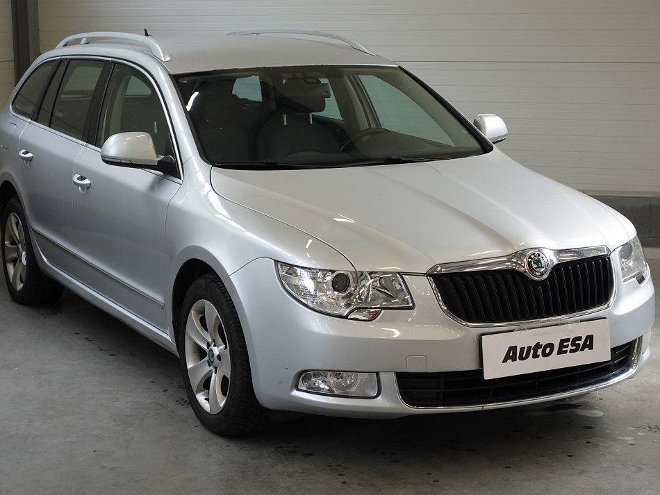 Škoda Superb II 2.0 TDi Ambiente