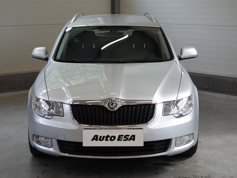 Škoda Superb II 2.0 TDi Ambiente