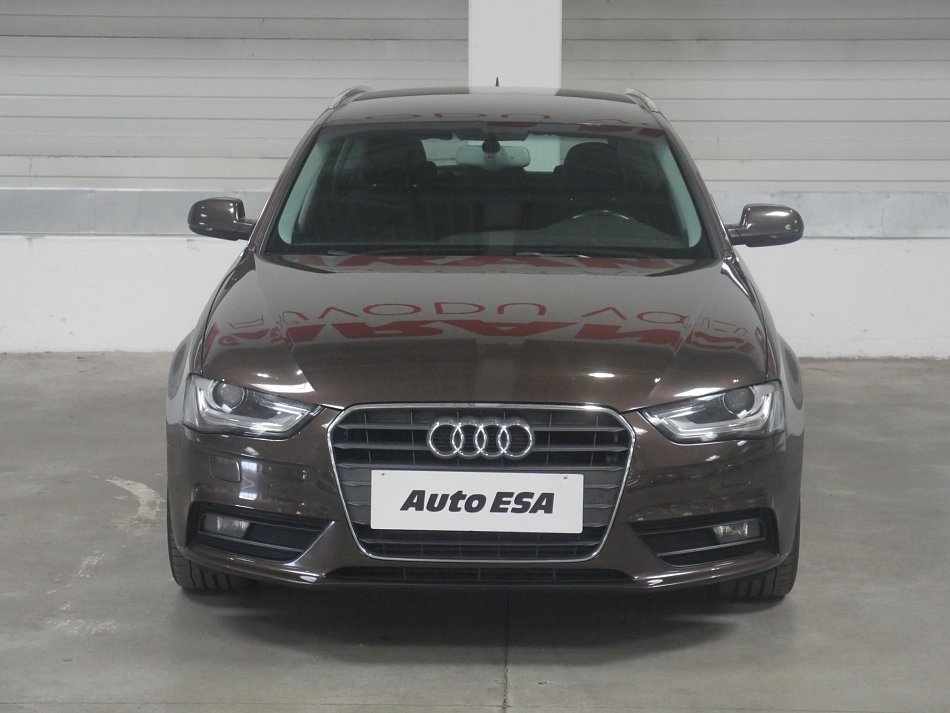 Audi A4 2.0 TDi 