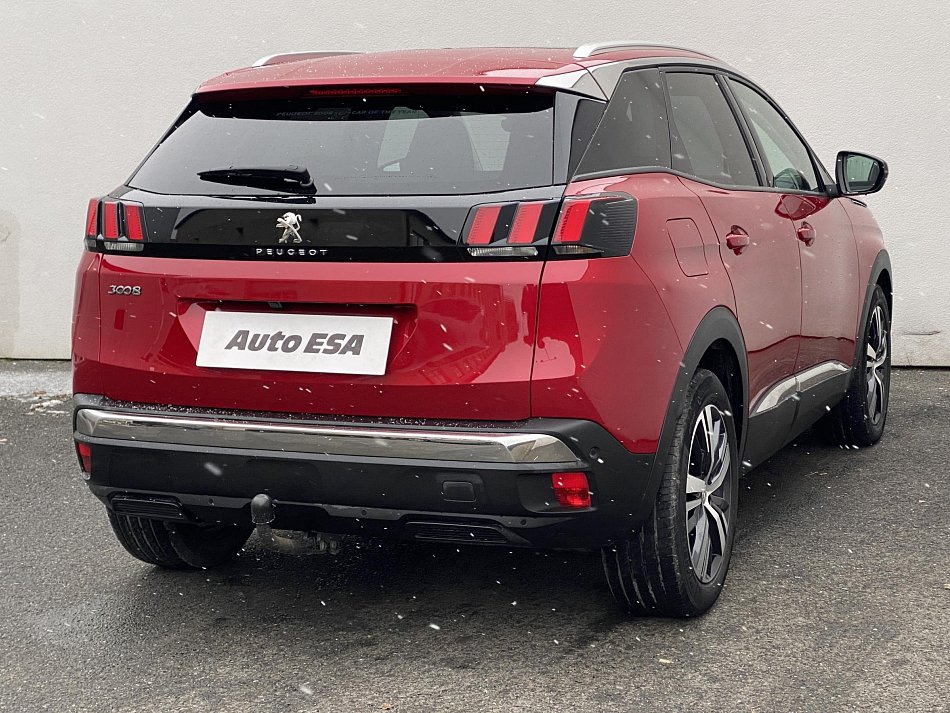 Peugeot 3008 1.2 PT Allure