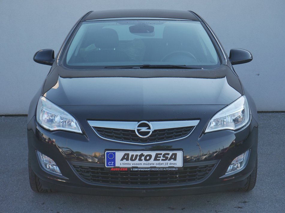 Opel Astra 1.4 T 