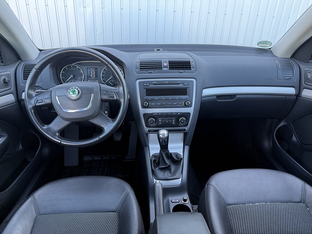 Škoda Octavia II 1.4 TSi Elegance