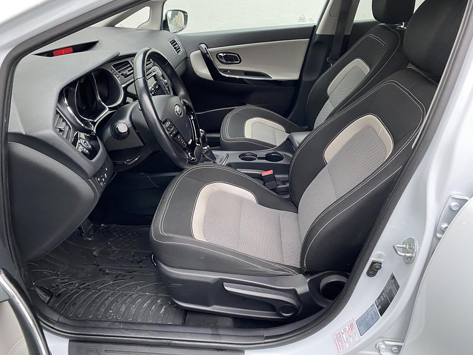 Kia Ceed 1.6 CRDi Exclusive