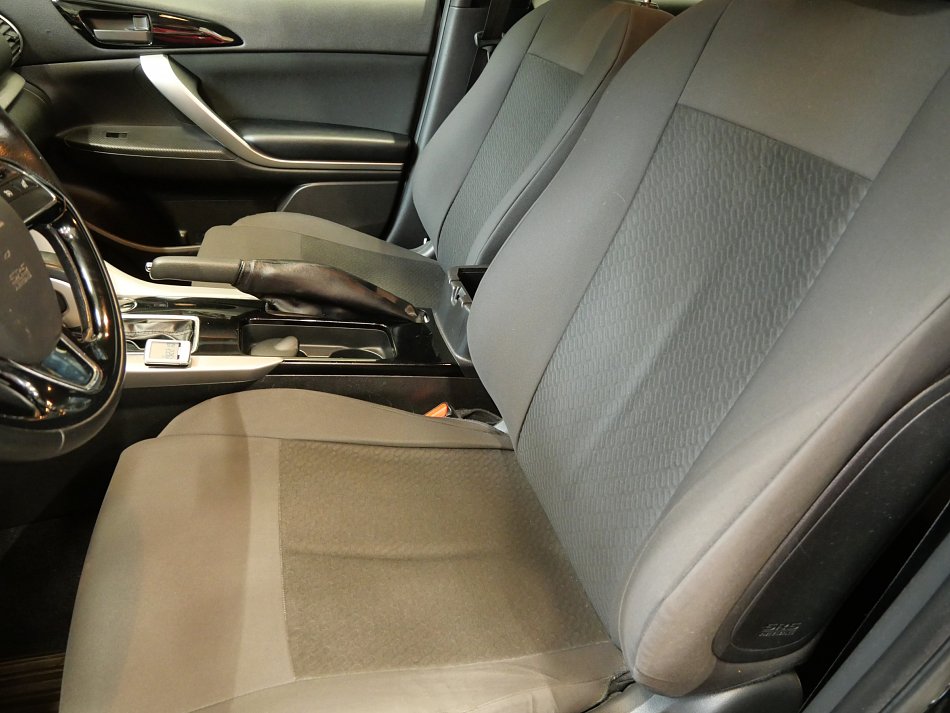 Mitsubishi Eclipse Cross 1.5 T- MIVEC 