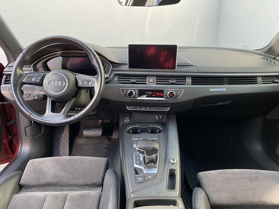 Audi A4 3.0 TDi Sport quattro