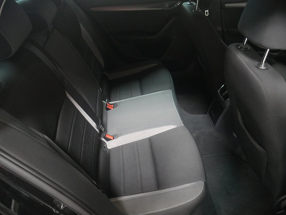 Škoda Octavia III 2.0 TDi 