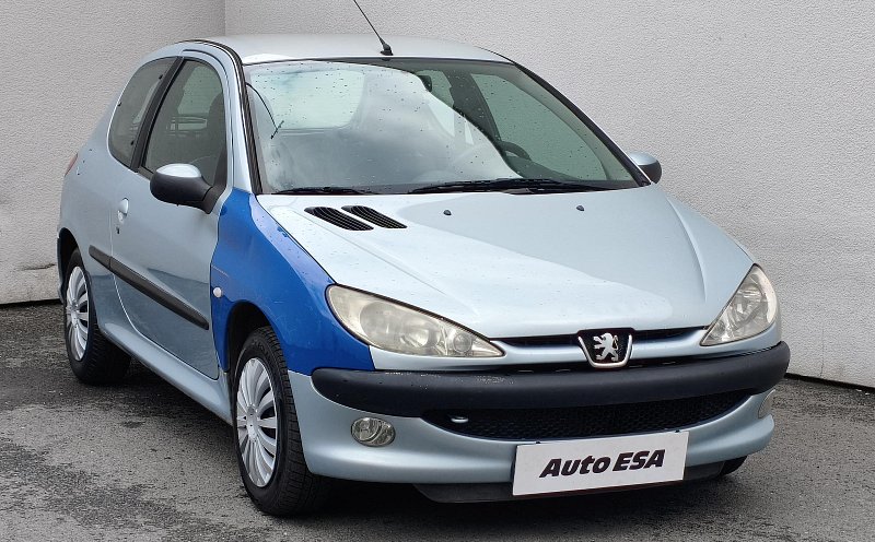 Peugeot 206 1.1i 