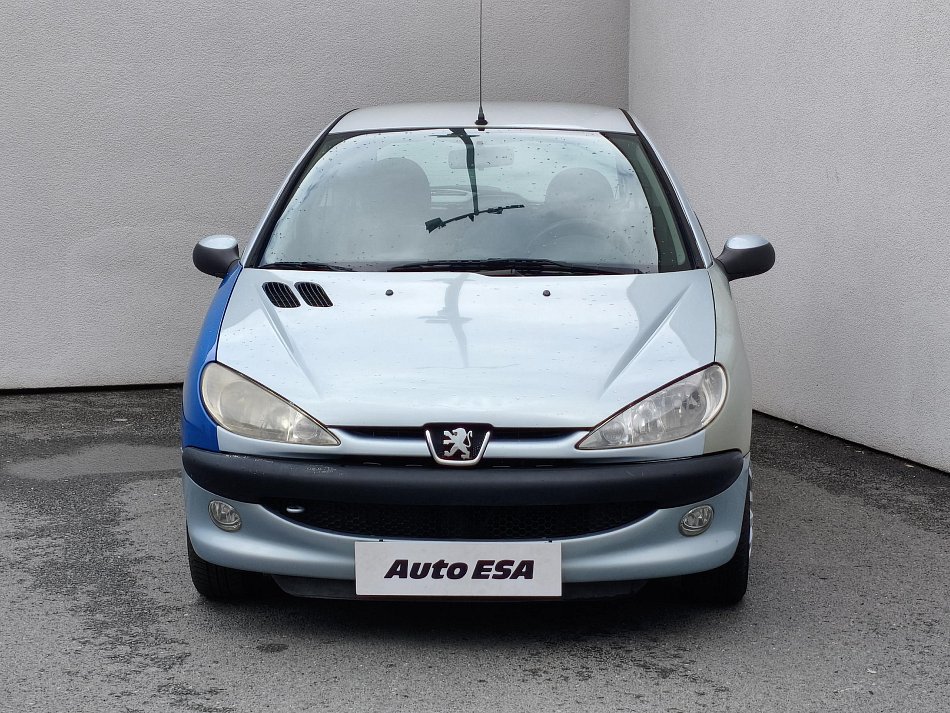 Peugeot 206 1.1i 