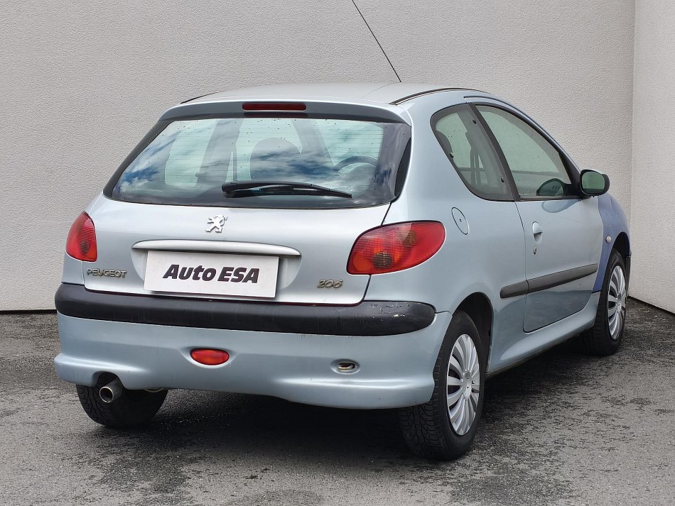 Peugeot 206 1.1i 