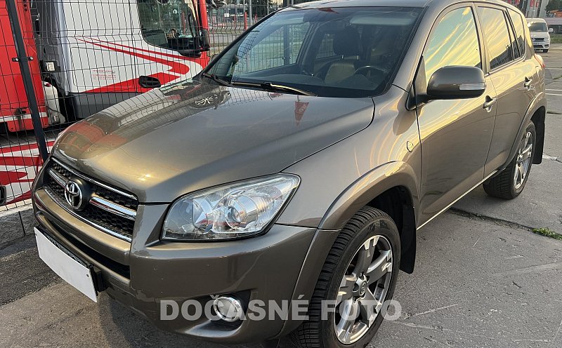 Toyota RAV4 2.2D-4D  4x4