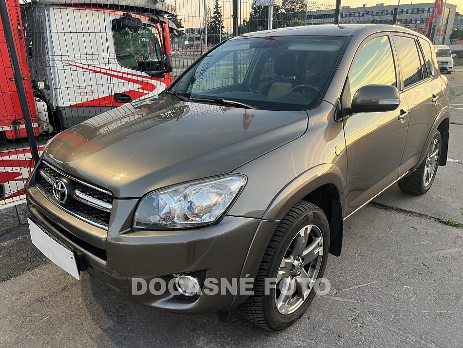 Toyota RAV4 2.2D-4D  4x4