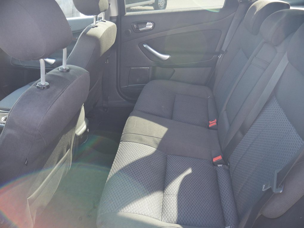 Ford Mondeo 2.0 TDCi 