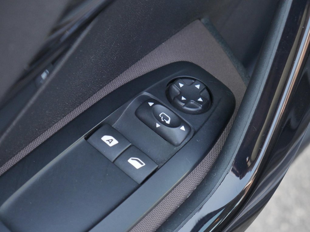 Peugeot 2008 1.2 PT Active