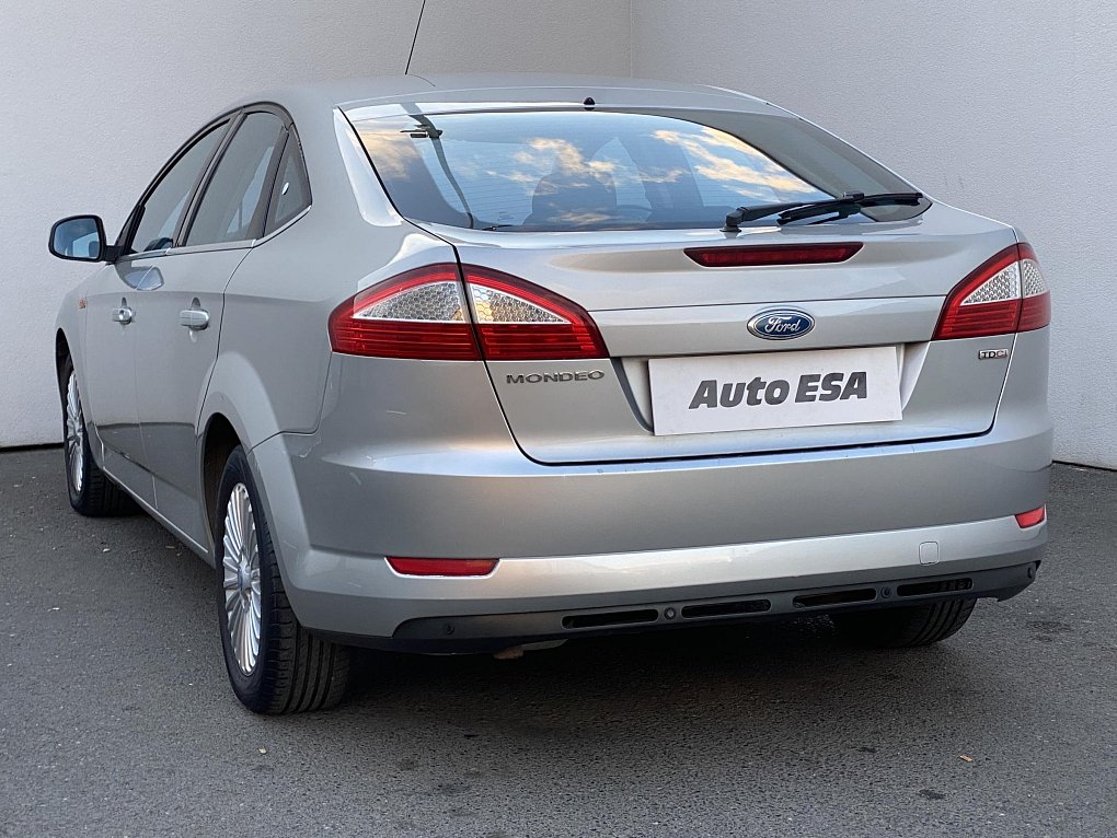 Ford Mondeo 1.8 TDCi 