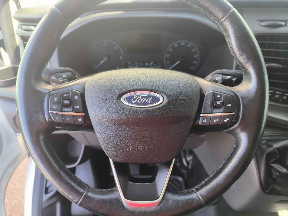 Ford Transit Custom 2.0TDCi Trend L2H1 5míst