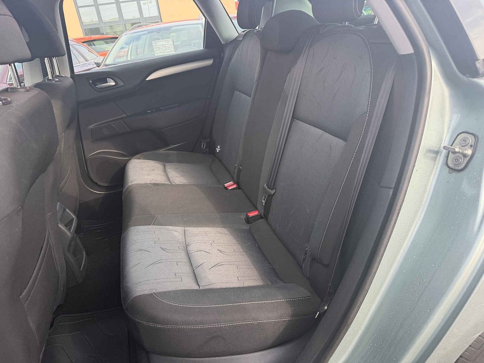 Citroën C4 1.6i 