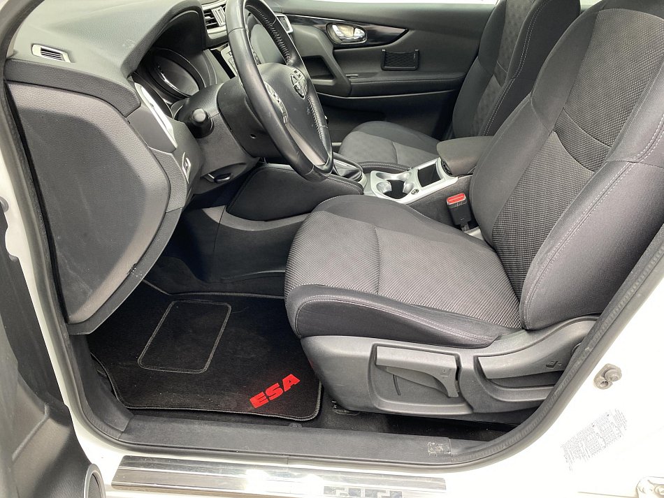 Nissan Qashqai 1.2DIG-T 