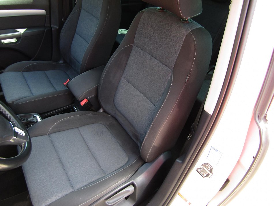 Volkswagen Sharan 2.0TDi 