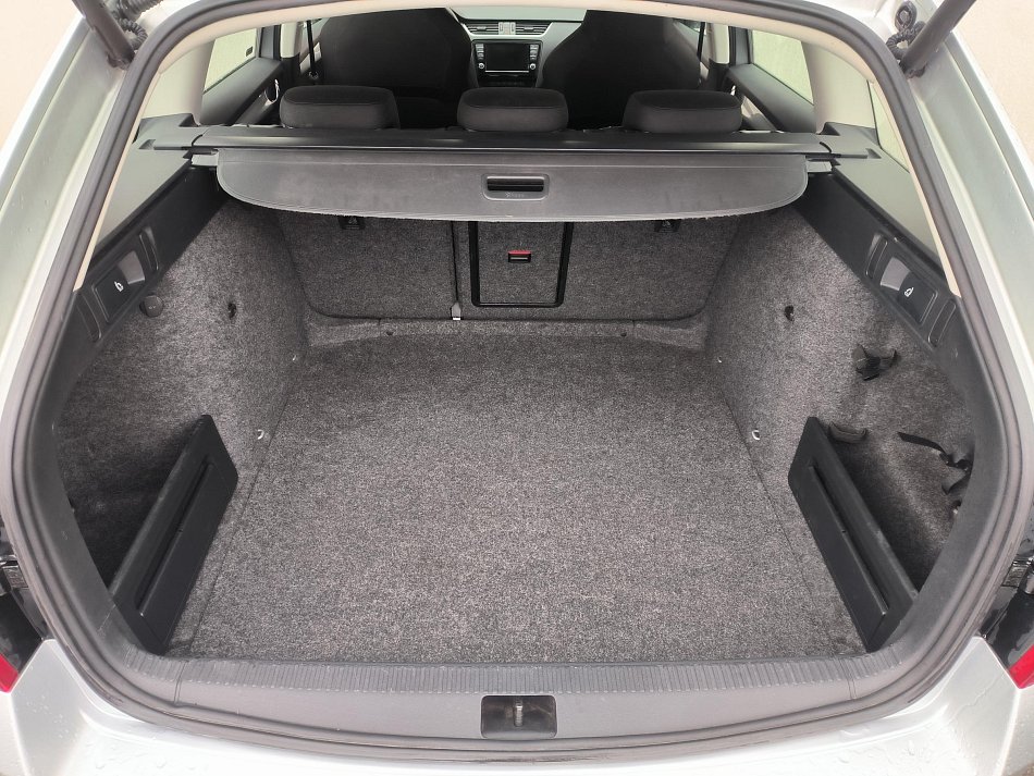 Škoda Octavia III 2.0 TDi Style