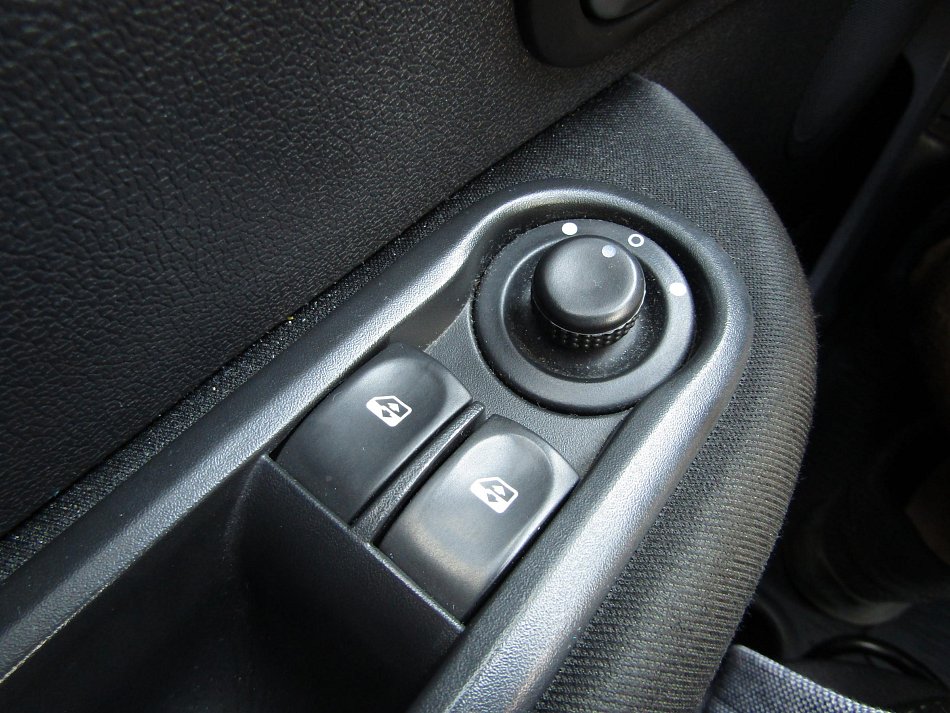Renault Clio 1.2i 