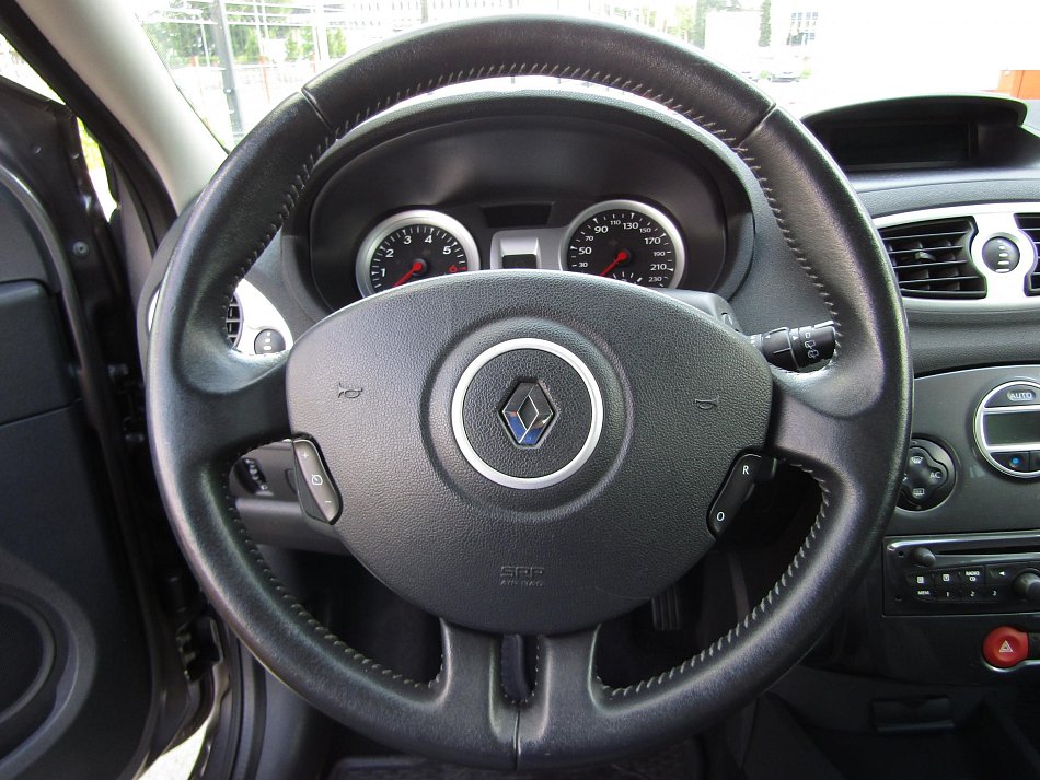 Renault Clio 1.2i 