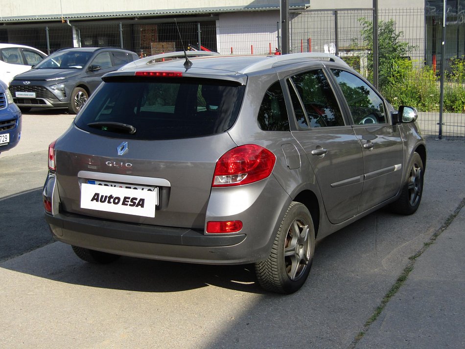 Renault Clio 1.2i 
