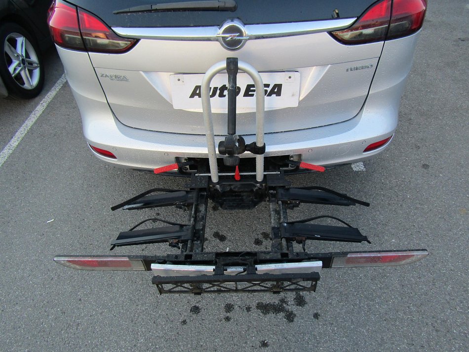 Opel Zafira 1.4 i 