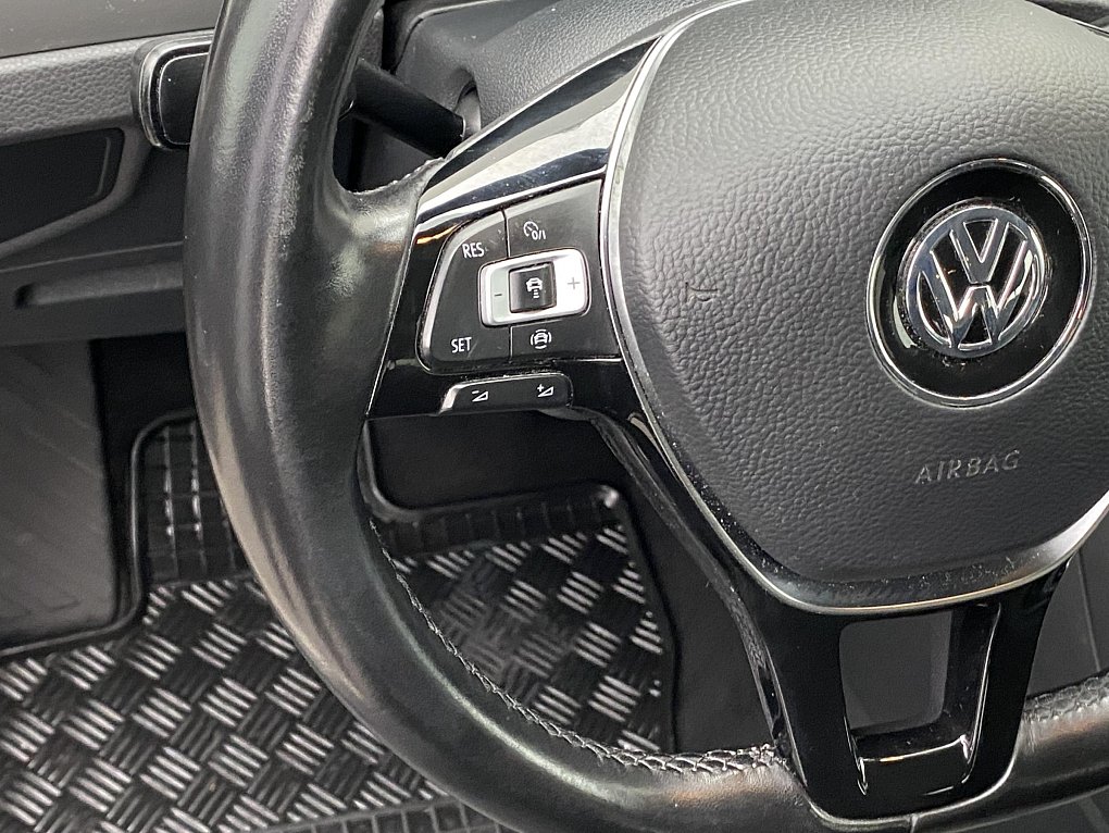 Volkswagen Touran 1.5 TSi Highline