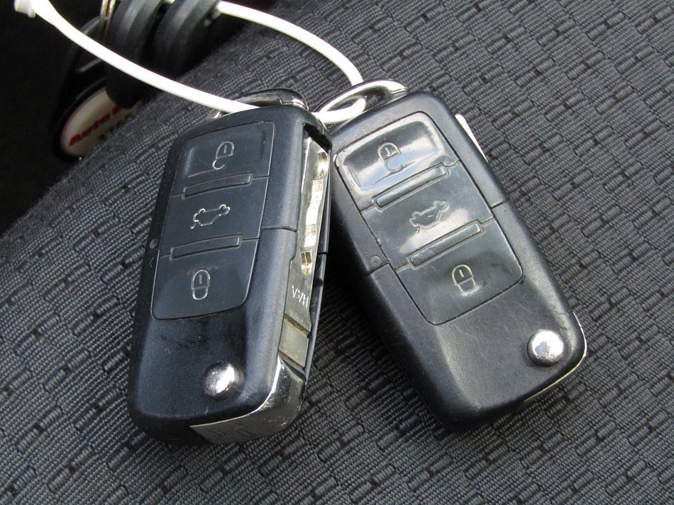 Škoda Superb II 2.0 TDi Elegance