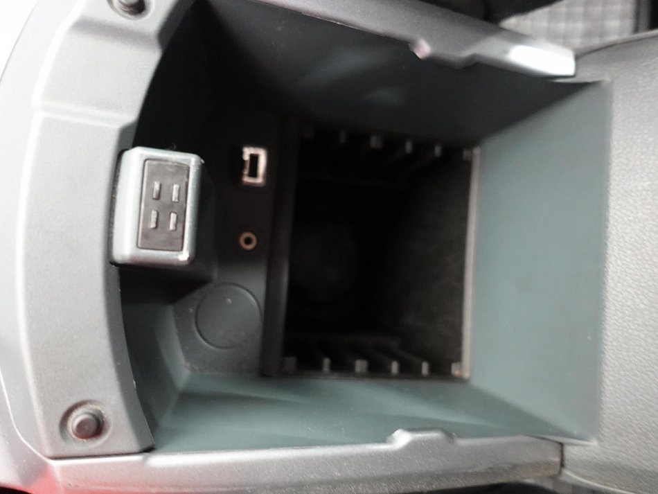 Ford Grand C-MAX 1.6 TDCI  7míst