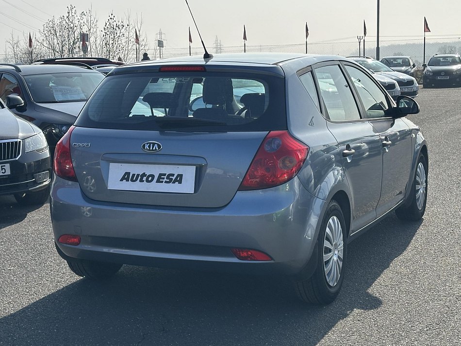 Kia Ceed 1.4i 