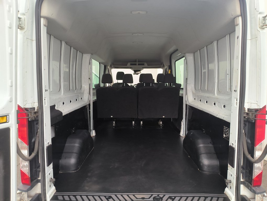 Ford Transit 2.0TDCi Trend L3H2 7míst
