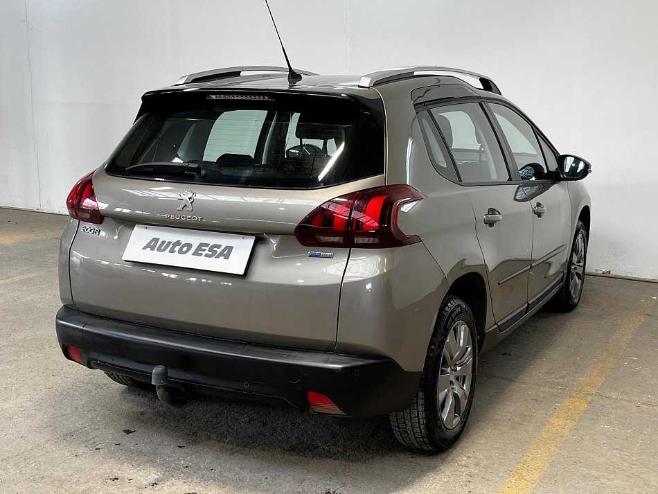Peugeot 2008 1.2PT 