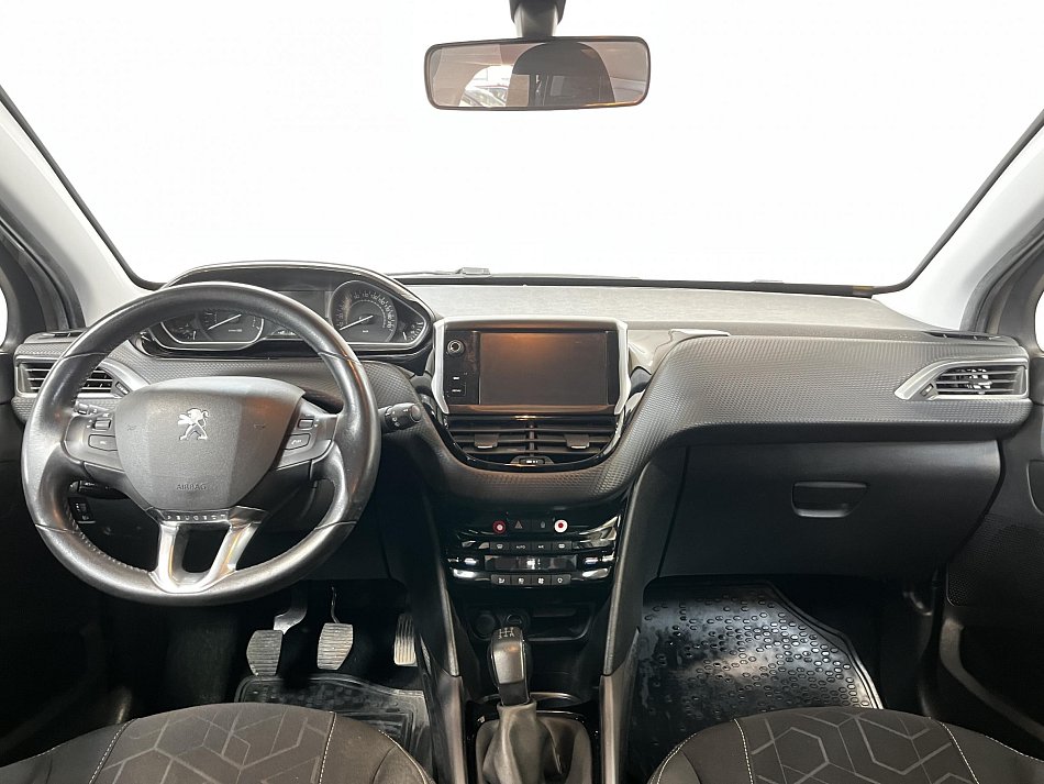 Peugeot 2008 1.2PT 