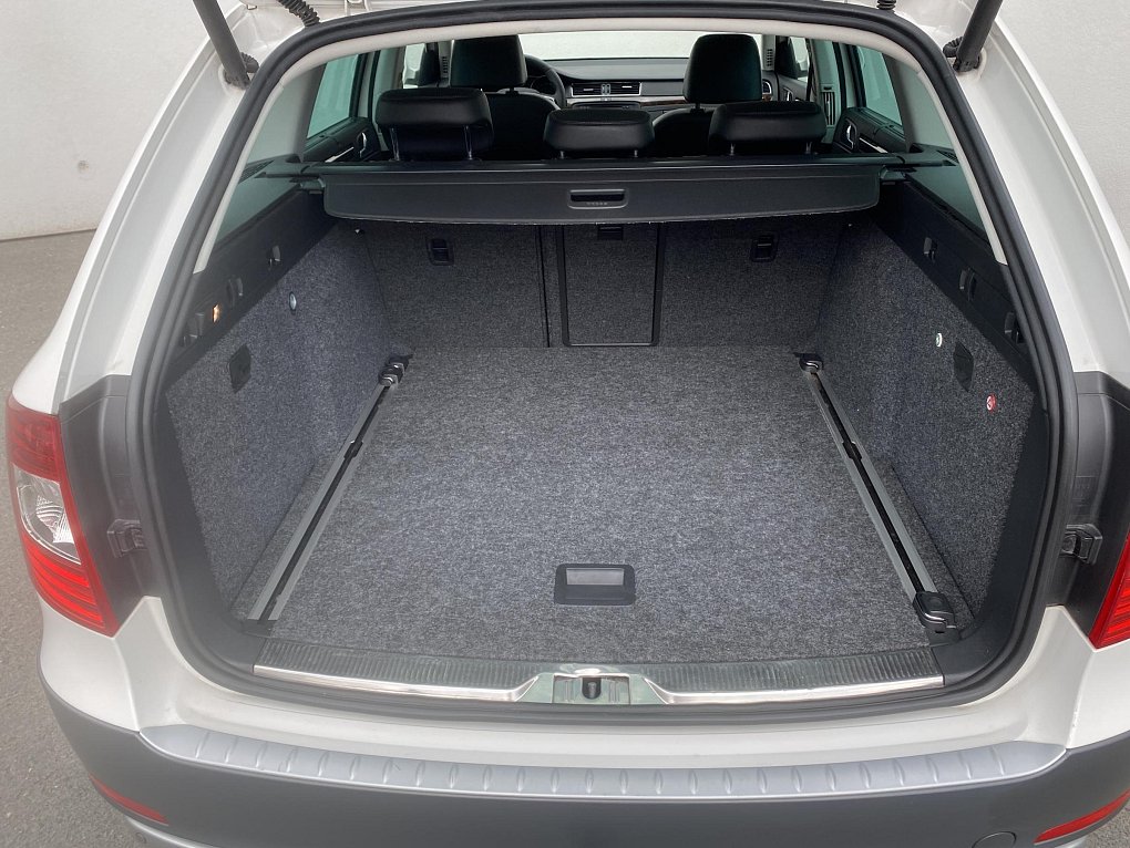 Škoda Superb II 2.0 TDi  4x4