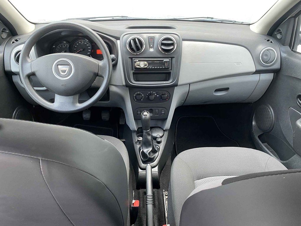 Dacia Sandero 1.2i 