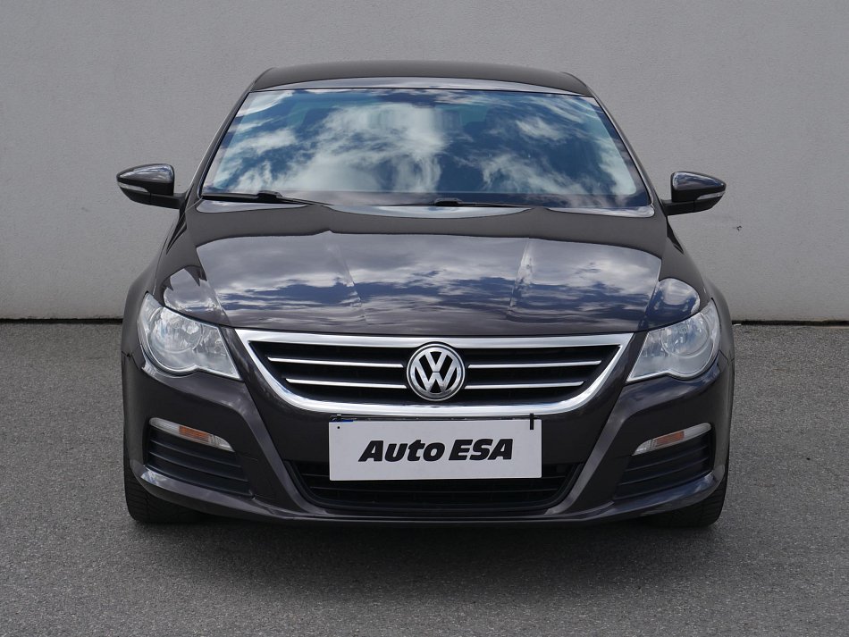 Volkswagen Passat CC 2.0 TDi 