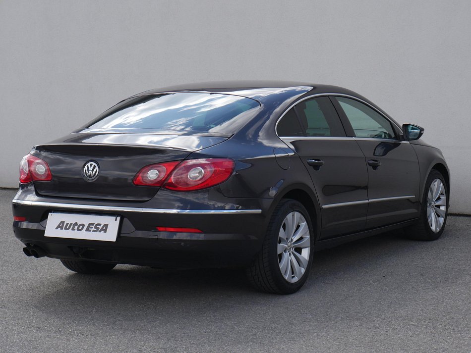 Volkswagen Passat CC 2.0 TDi 