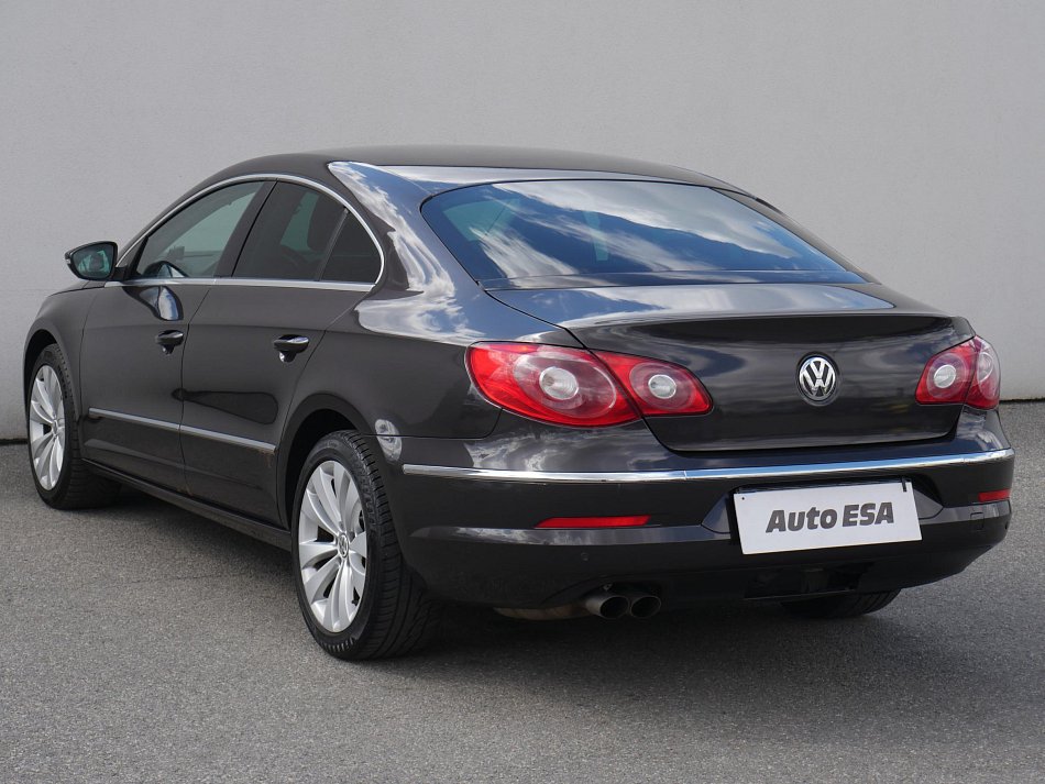 Volkswagen Passat CC 2.0 TDi 