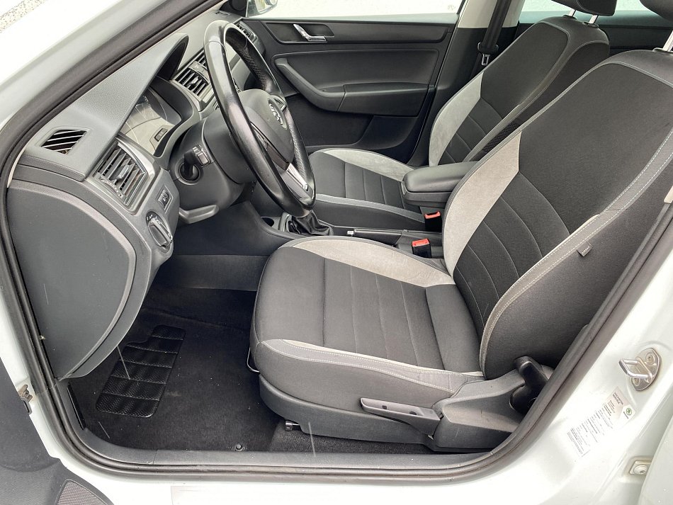 Škoda Rapid 1.6 TDi Joy