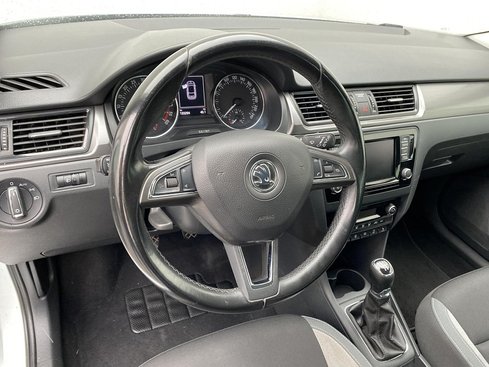 Škoda Rapid 1.6 TDi Joy