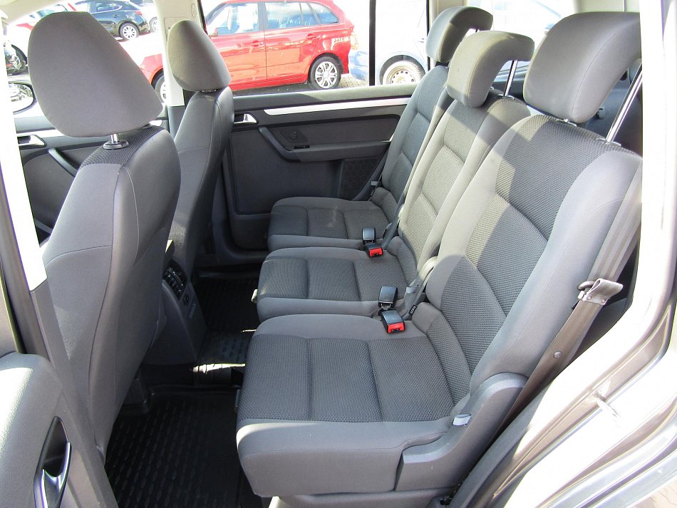 Volkswagen Touran 1.4 TSi 