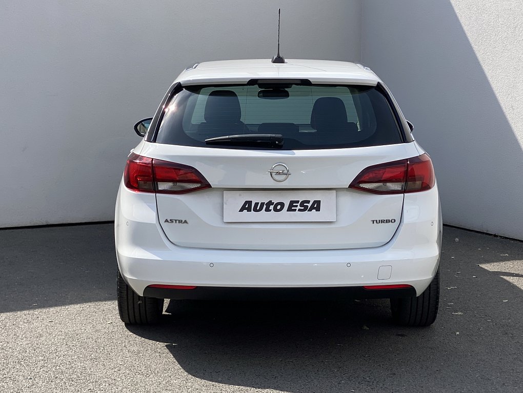 Opel Astra 1.4T 
