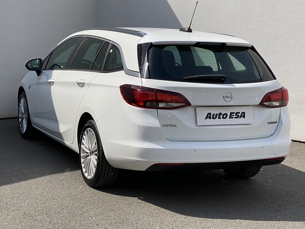 Opel Astra 1.4T 