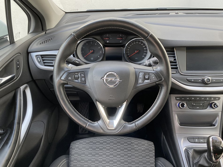 Opel Astra 1.4T 
