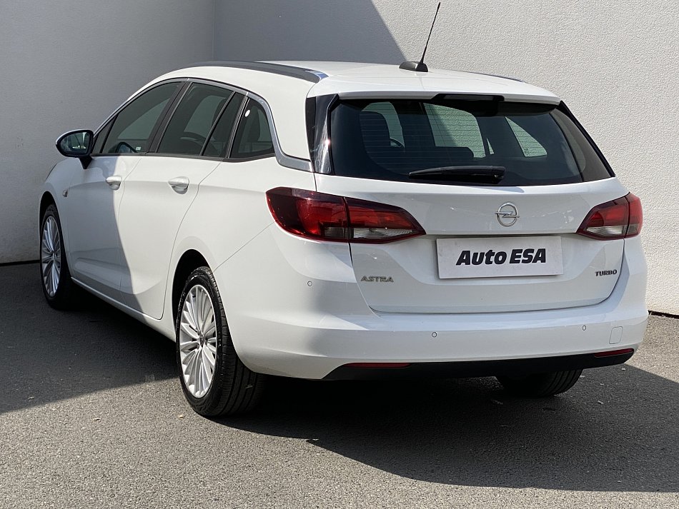 Opel Astra 1.4T 