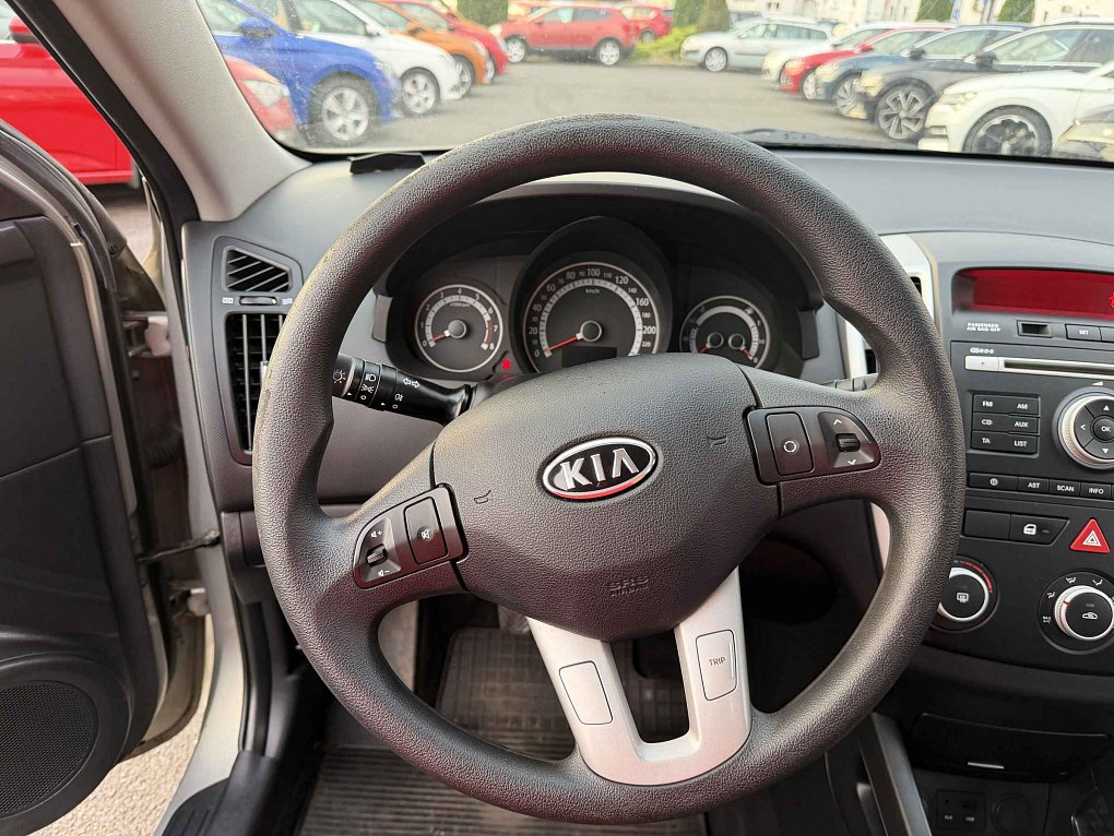 Kia Ceed 1.4 CVVT 
