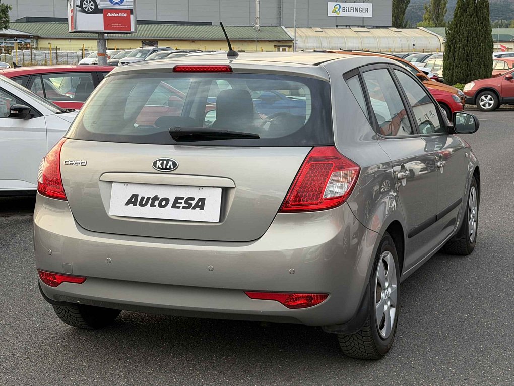 Kia Ceed 1.4 CVVT 